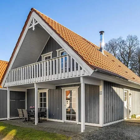 Holiday home 4 Bedroom Lovely In