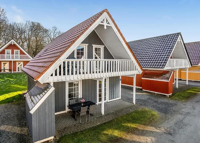 4 Bedroom Lovely In 加斯庭